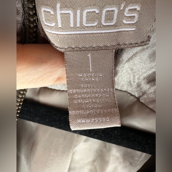Chico’s bronze/metallic women’s rain jacket size 1 - Picture 3 of 7